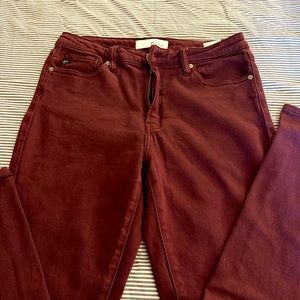 Size 29 Burgundy Kancan jeans in great condition